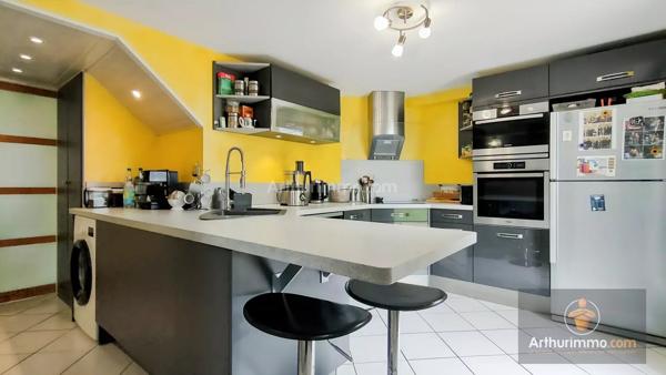Vente                                                      Maison
                        
                     6 pièces                      111 m2                     à Bondoufle