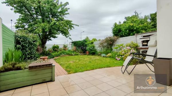 Vente                                                      Maison
                        
                     6 pièces                      111 m2                     à Bondoufle