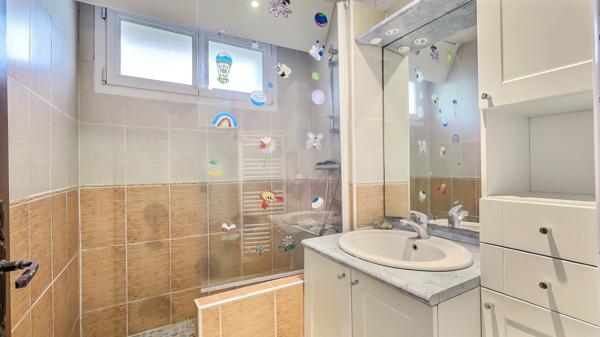 Maison 5 pièces - 105 m² Exclusivité efficity