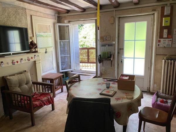 Maison à vendre à Bessé-sur-Braye dans la Sarthe (72310), ref : 41059-856