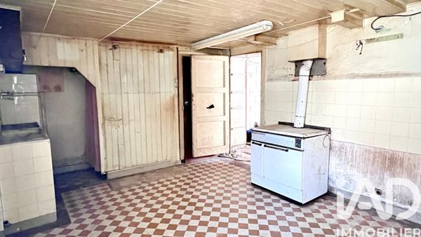 Maison à vendre 4 pièces 200 m² Éloise