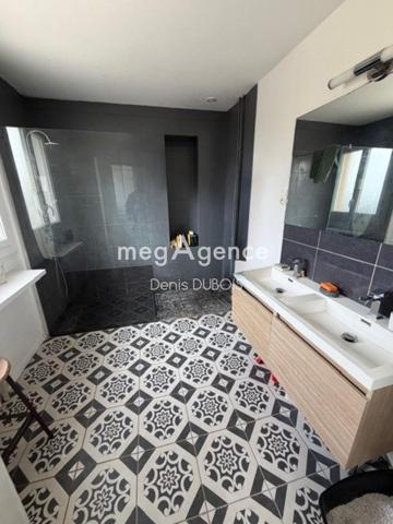 Maison à MAMERS, 72600 - 6 pièces 140m²