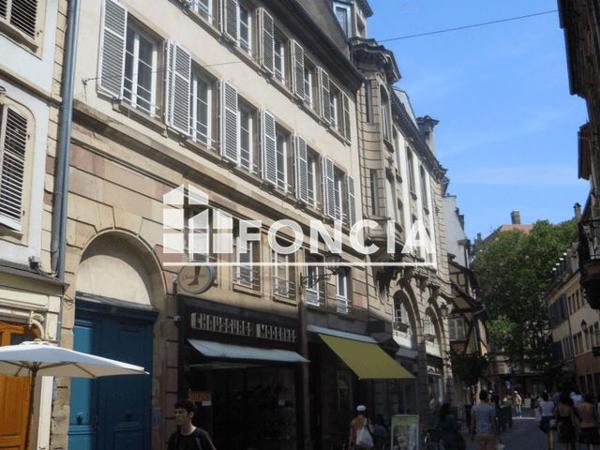 Location Studio 32.57 m² - 111 GRAND'RUE Strasbourg 67000