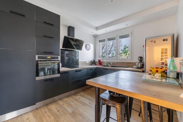 33140 VILLENAVE D'ORNON- Maison à vendre 5 chambres 