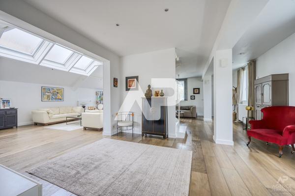 Maison Rueil Malmaison 6 pièce(s) 240m2 €1 299 000 ** - Référence 19456