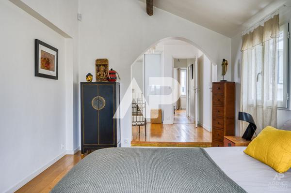 Maison Rueil Malmaison 6 pièce(s) 240m2 €1 299 000 ** - Référence 19456