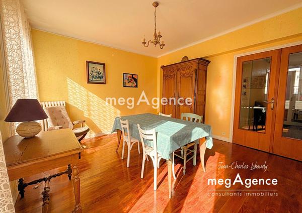 Appartement à VIRE NORMANDIE, 14500 - 4 pièces 97m²