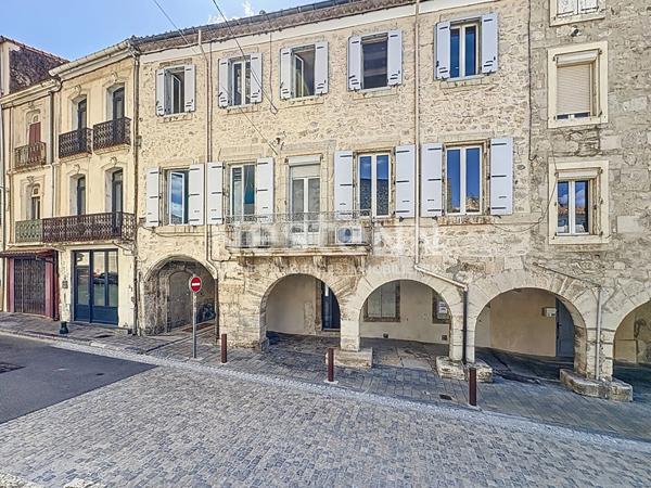 Immeuble de caractère du XVIIe siècle de 232 m² sur 4 niveaux à Sigean (11)