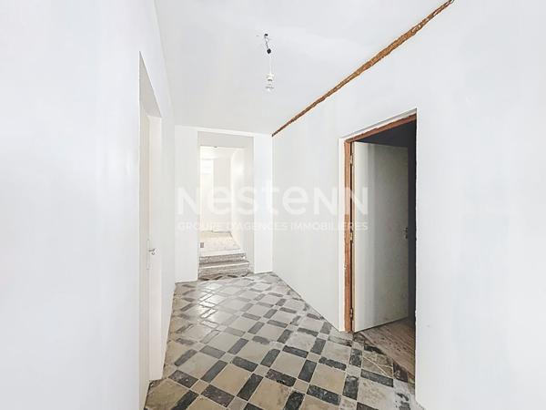 Immeuble de caractère du XVIIe siècle de 232 m² sur 4 niveaux à Sigean (11)