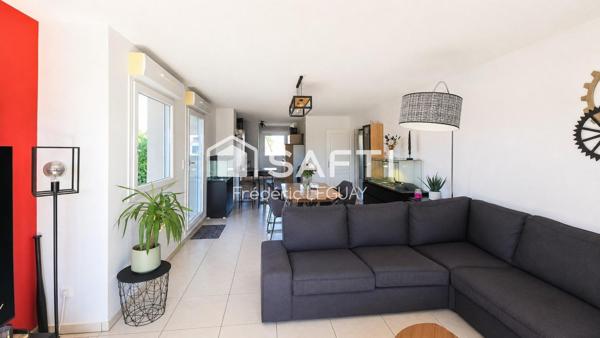 Bel appartement duplex traversant avec vue dégagée