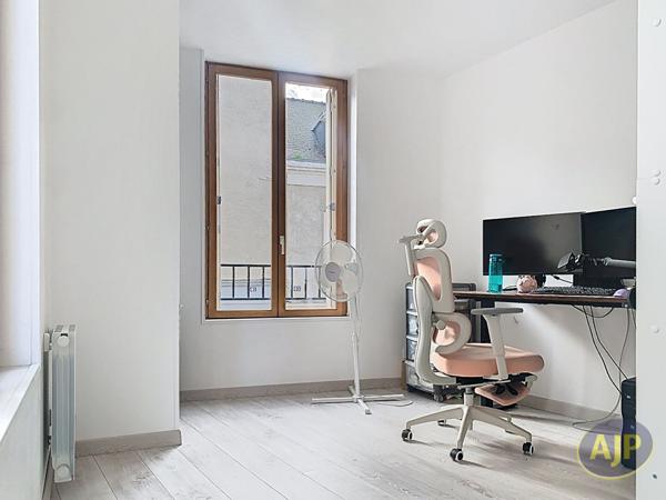 Vente immeuble Segre : 357 170 € - AJP Immobilier Segré