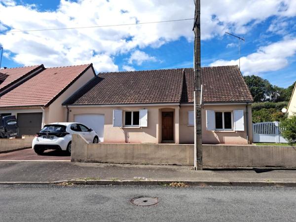 A VENDRE PAVILLON A YVRE L'EVEQUE