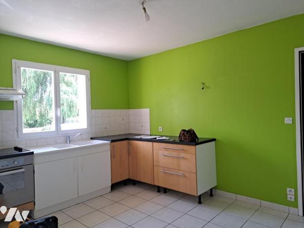A VENDRE PAVILLON A YVRE L'EVEQUE