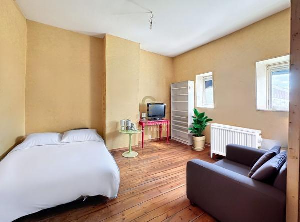 Grande semi bourgeoise de 183 m2 à Tourcoing Gambetta jolie façade
