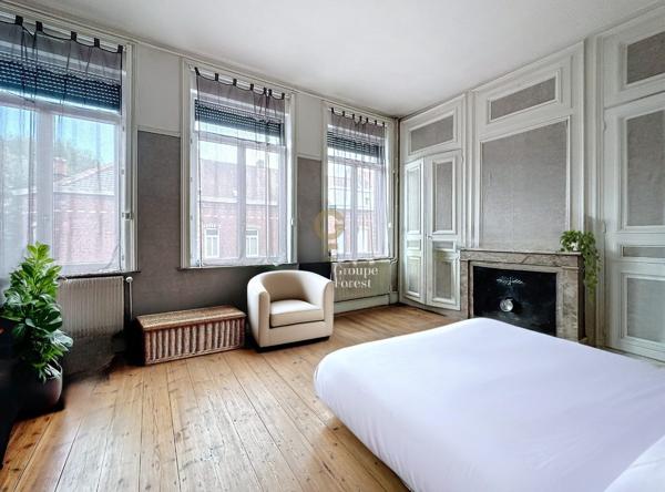 Grande semi bourgeoise de 183 m2 à Tourcoing Gambetta jolie façade