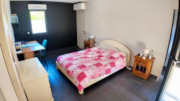 Perpignan Mas St-Pierre : Villa contemporaine 4 pièces avec piscine à vendre