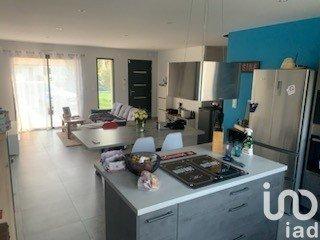 Maison à vendre 5 pièces 99 m² Saint-Aignan-Grandlieu