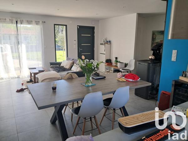 Maison à vendre 5 pièces 99 m² Saint-Aignan-Grandlieu