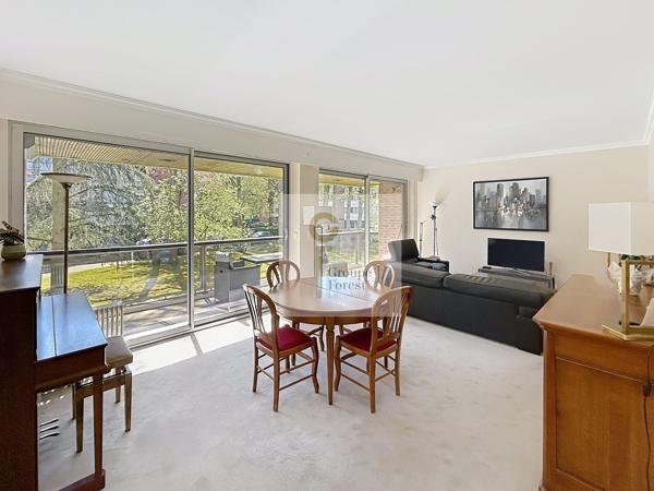 BEL APPARTEMENT T3 AVEC CAVE AUX CLAIRIÈRES