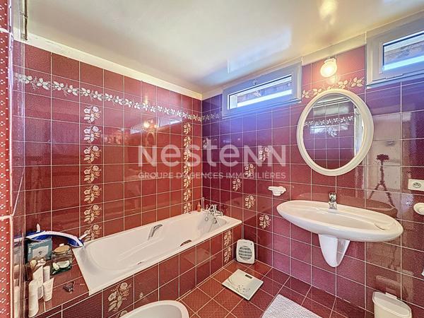 A vendre Maison Mirande centre 8 pièces 190 m2 parc arboré dépendance piscine et garage