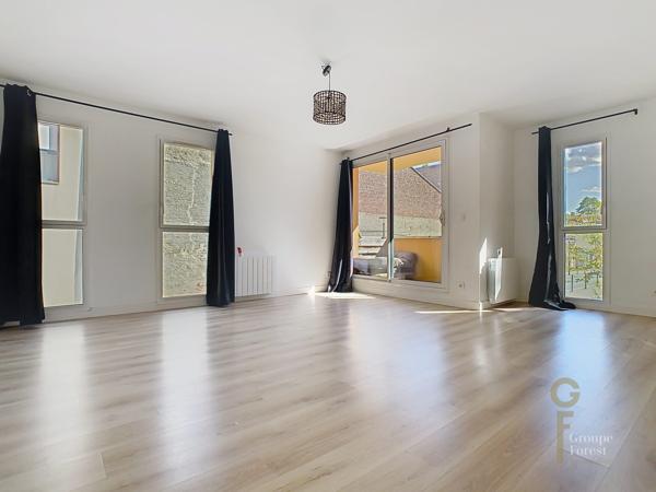 Appartement T3 avec parking - Hyper centre