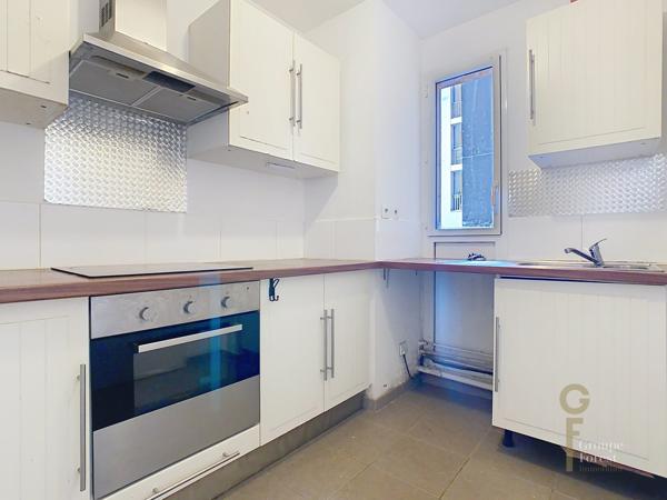 Appartement T3 avec parking - Hyper centre