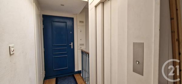 Appartement F4 à vendre  4 pièces - 100,64 m 2   PARIS  - 75003