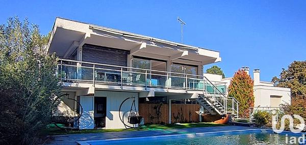 Maison à vendre 7 pièces 226 m² Pessac