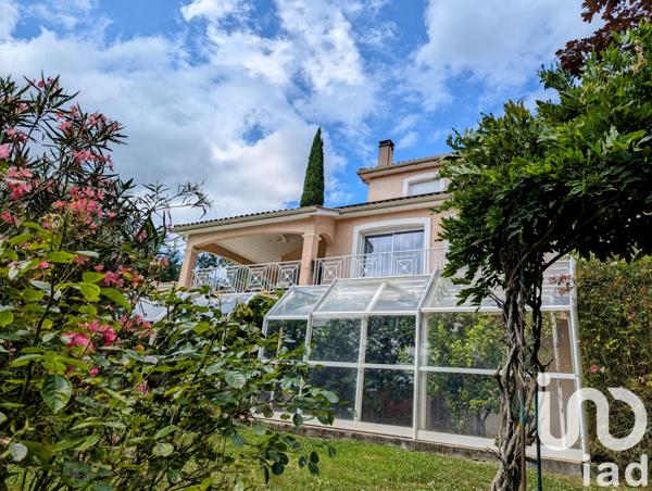 Maison à vendre 8 pièces 267 m² Montpon-Ménestérol