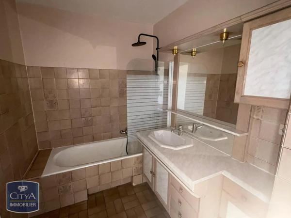 Appartement à louer 2 pièces 46.78m² Strasbourg (67100)