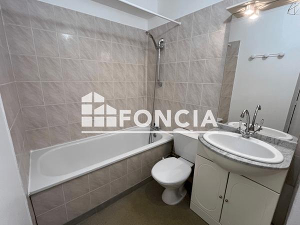 Location Studio meublé 23.43 m² - RESIDENCE MONTOISE Le Mans 72000