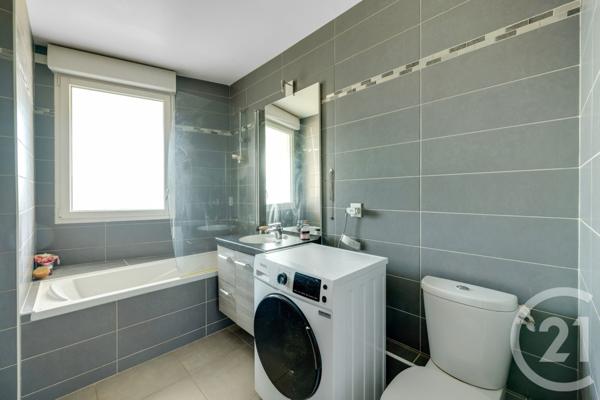 Appartement F2 à vendre  2 pièces - 43,75 m2 GENTILLY - 94