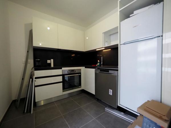 Appartement 3 pièces avec terrasse ? Romainville (Quartier de l'Horloge)