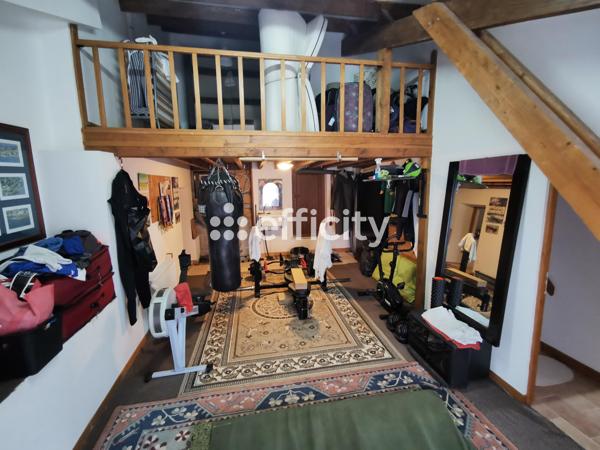 Maison 11 pièces - 290 m²