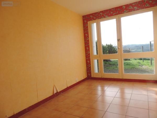 Maison à vendre à Belle-Isle-en-Terre dans les Côtes-d'Armor (22810), ref : 22069-1840