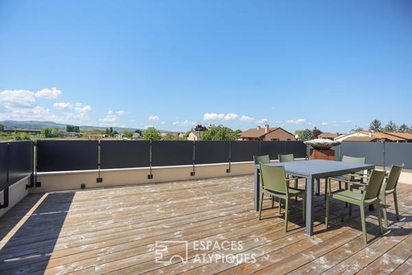 La contemporaine aux lignes épurées