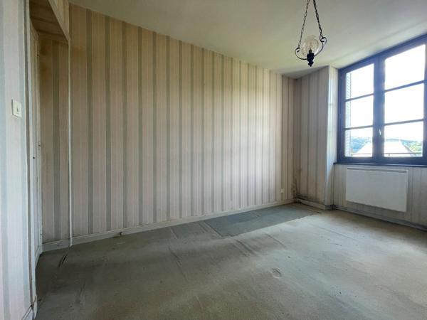 APPARTEMENT DE TYPE T2 A CONDAT Condat (15190)