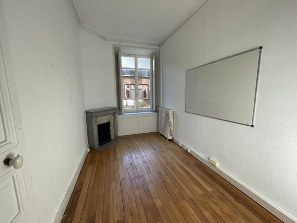 Bureaux à louer 317 m² Nantes centre ville emplacement de choix