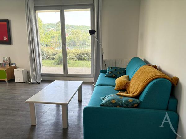 Charmant 3 pièces meublé avec jardin et vue directe sur la Seine
