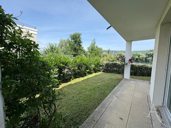 Charmant 3 pièces meublé avec jardin et vue directe sur la Seine