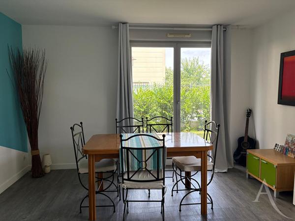 Charmant 3 pièces meublé avec jardin et vue directe sur la Seine