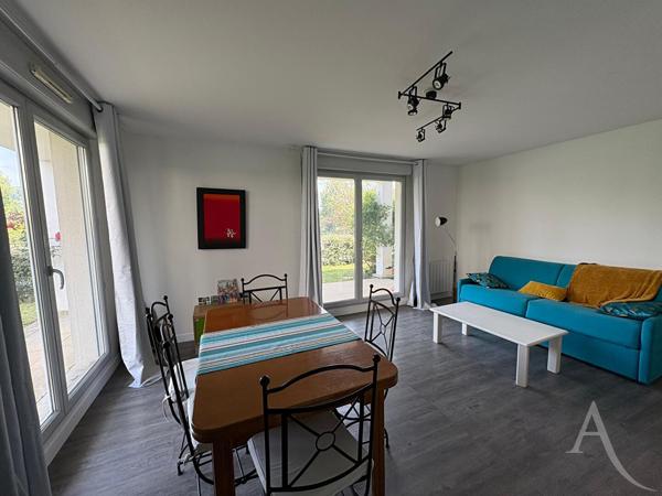 Charmant 3 pièces meublé avec jardin et vue directe sur la Seine