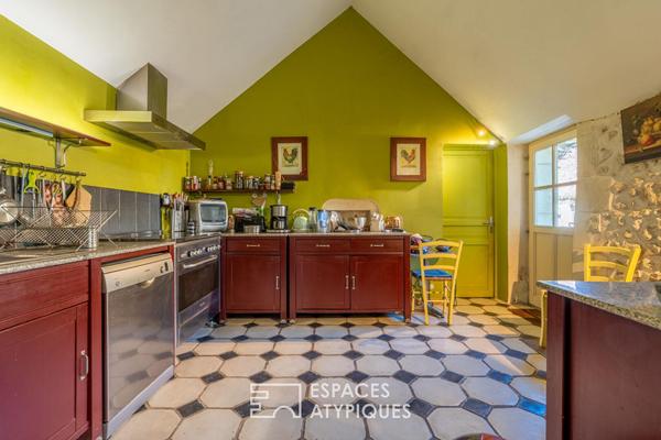 Maison de charme dans son ecrin de verdure