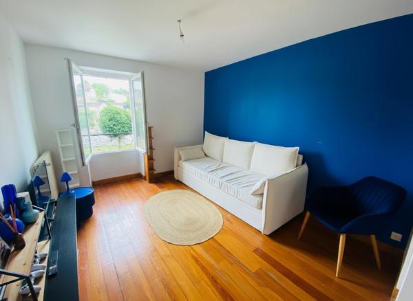 Maison familiale mitoyenne 165 m², 5 chambres, Proche Cahors Arcambal