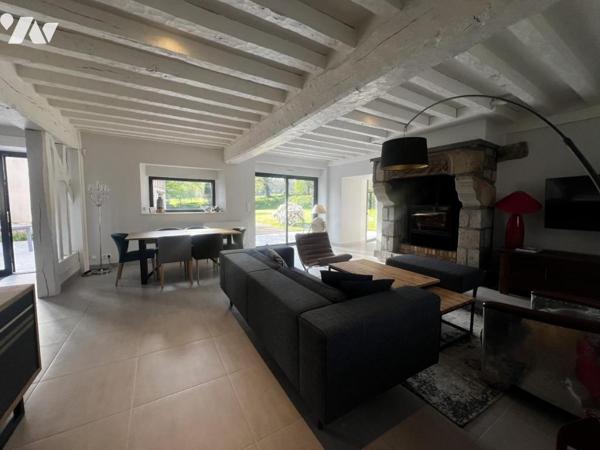 A 5 min de BAGNOLES DE L'ORNE et LA FERTE MACE, maison 4 ch, garages, terrain