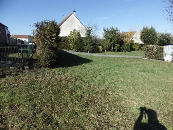Achat terrain près de Tergnier - 600 m² - 29 000 €