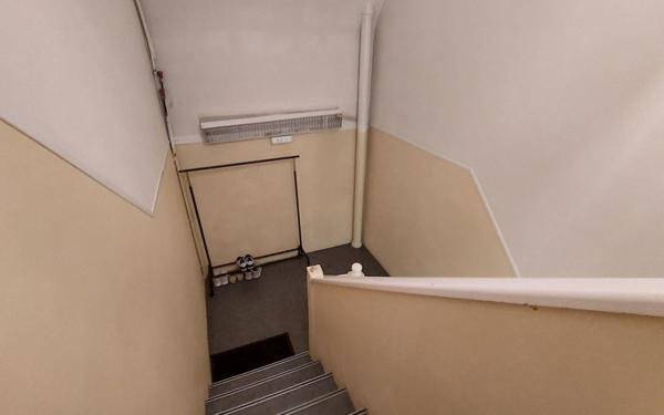 Immeuble à vendre    5 pièces • 154,70 m2 Évreux