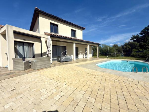 Maison à vendre 5 pièces de 136 m²