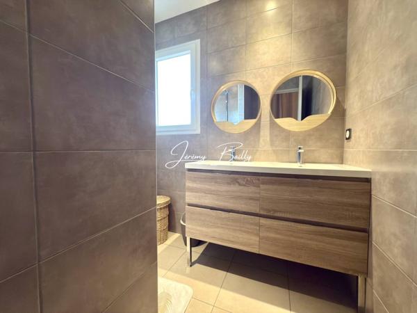 Maison à vendre 5 pièces de 136 m²