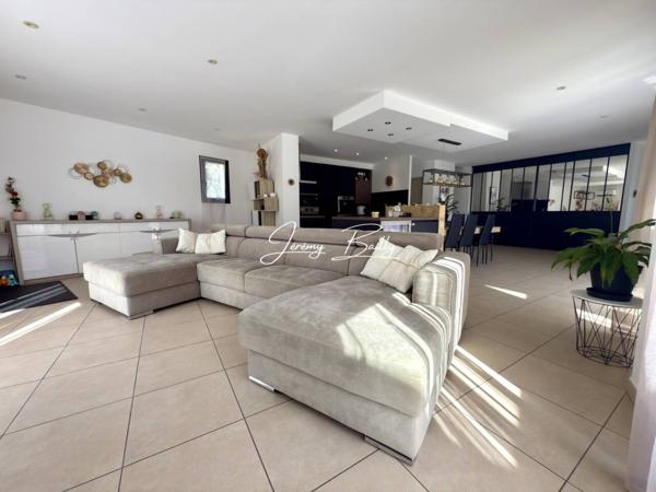 Maison à vendre 5 pièces de 136 m²